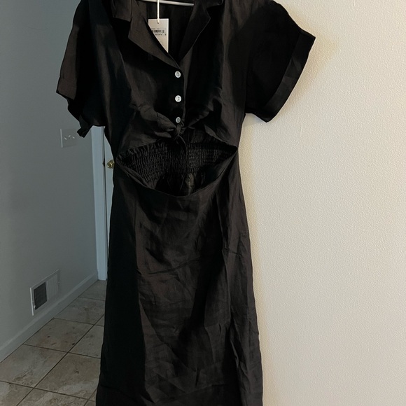 VITAMIN A PLAYA CUTOUT MIDI DRESS (linen) Large from Anthropologie - Picture 7 of 8